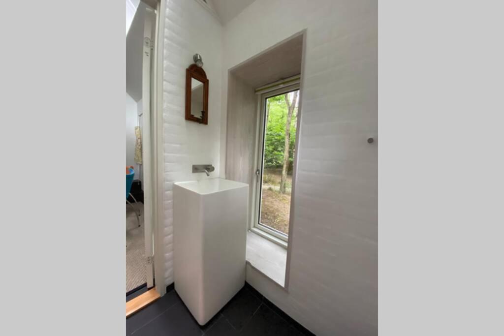 Oak Cottage Near Ronne & Beach エクステリア 写真